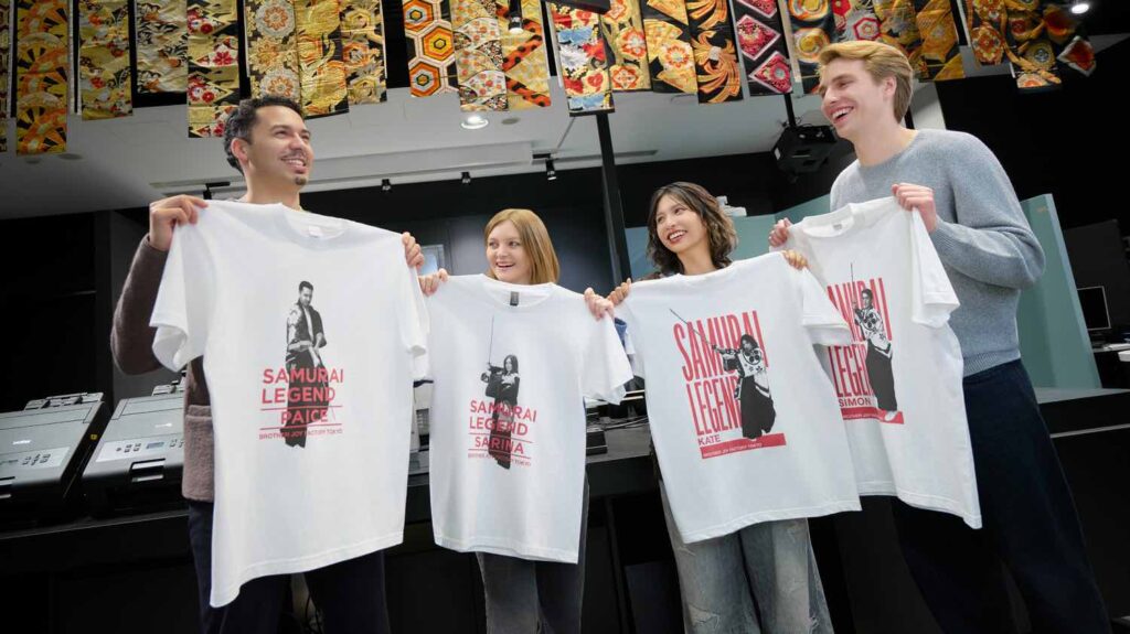 「侍伝説」の体験をその場で印刷して世界でただ一つの「思い出グッズ」に